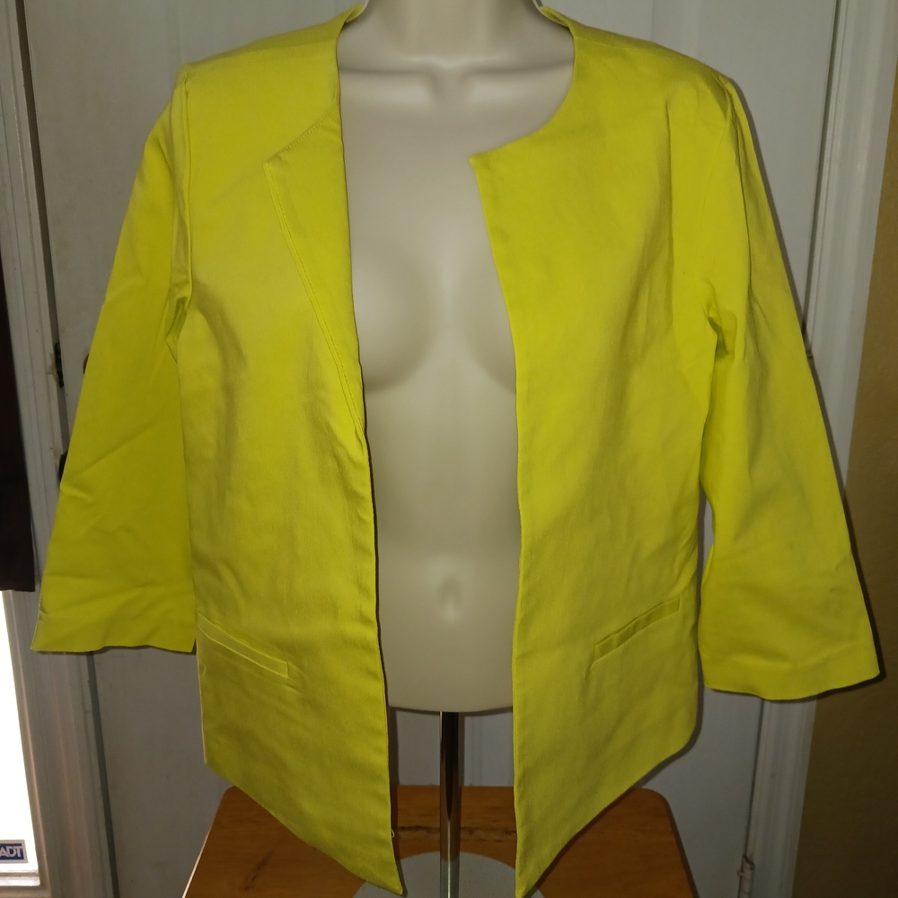 Attyre Vibrant Yellow Blazer